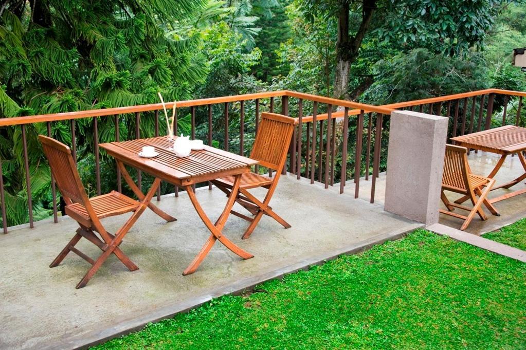 Sangria Resort And Spa Lembang Eksteriør bilde